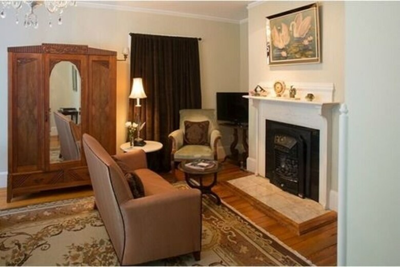 Bed & Breakfast The Black Walnut B & B Inn
