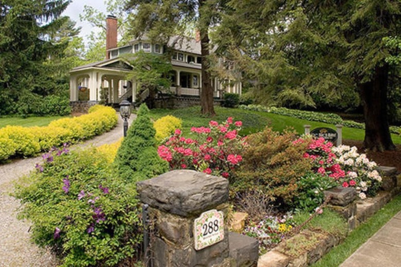 Bed & Breakfast The Black Walnut B & B Inn