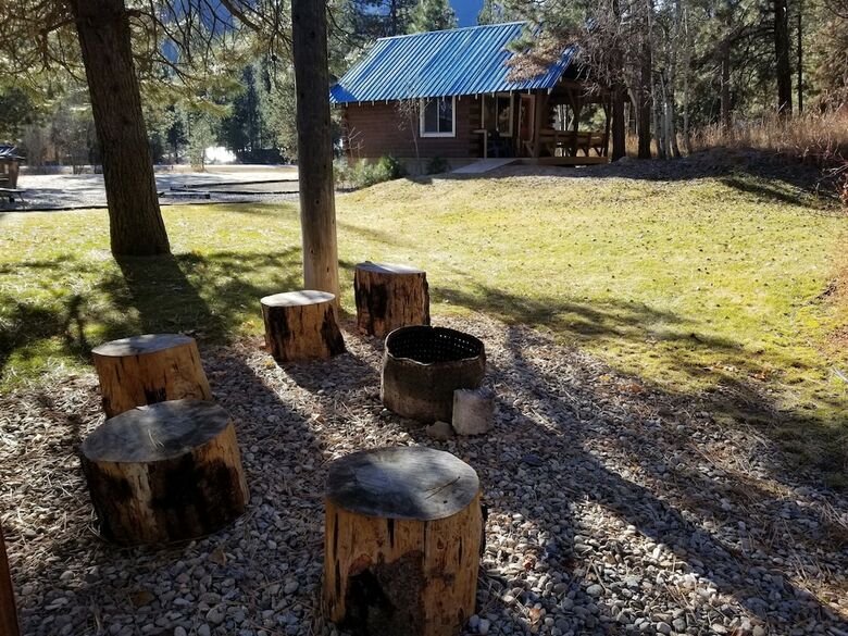Motel Sourdough Lodge