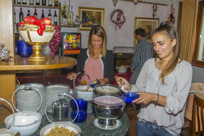 Olimpia Hotel