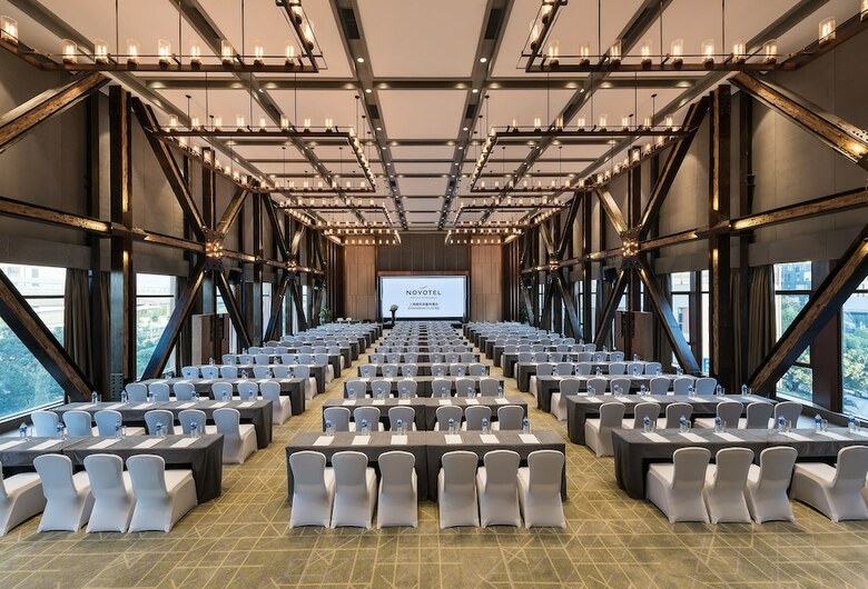 Hotel Novotel Shanghai Clover