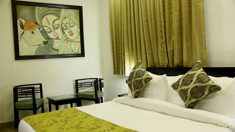 Hotel Clarks Inn Mathura