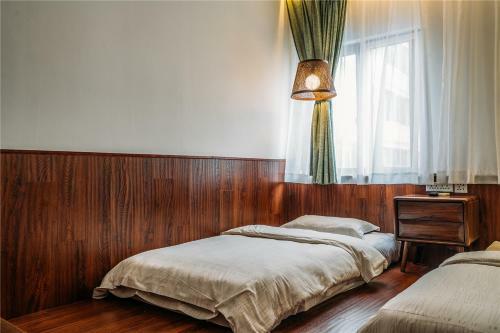 Chengdu Flipflop Lounge Hostel
