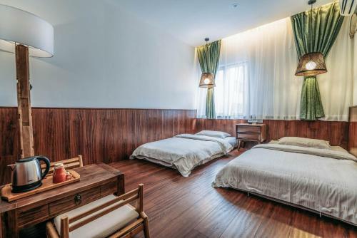 Chengdu Flipflop Lounge Hostel