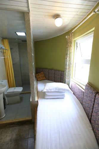 Albergue Nova Traveller's Lodge