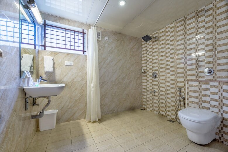 Hotel Treebo Trend Akshaya Lalbagh Inn