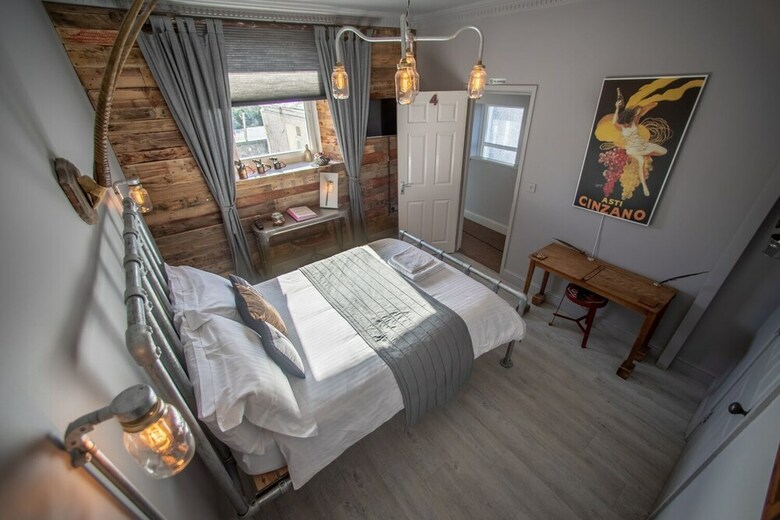 Apartamentos James Place @ Dowlais