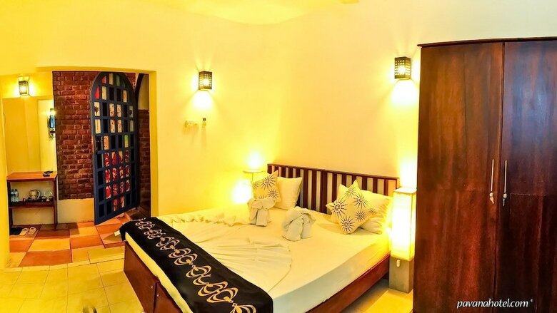 Pavana Hotel
