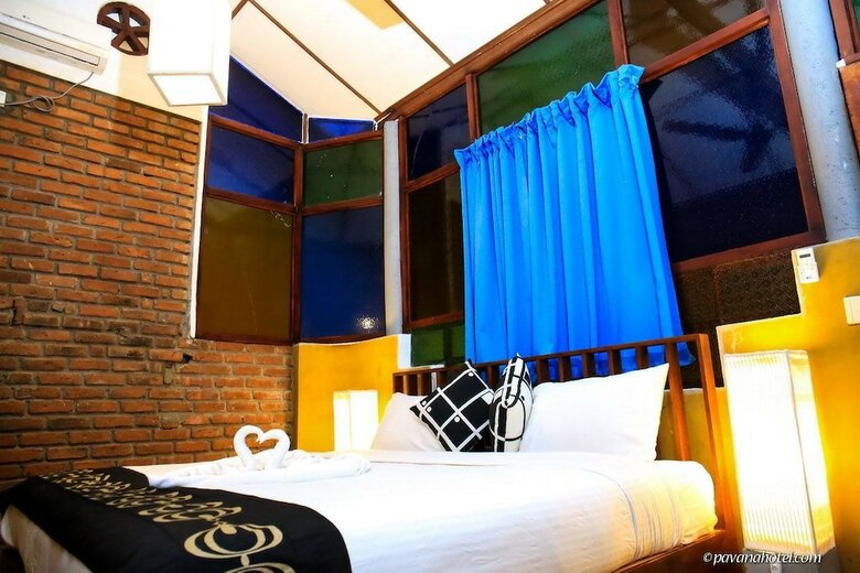 Pavana Hotel