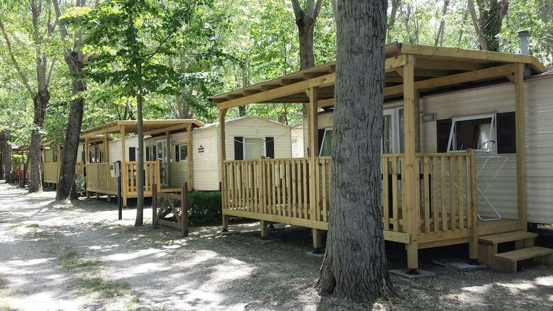 Parco Del Lago Glamping & Lodges