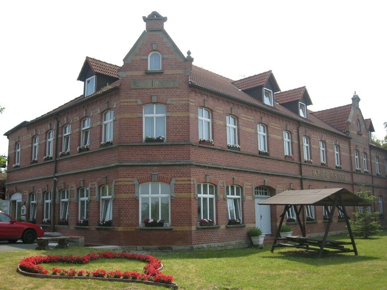 Hotel Sch�ne Aussicht