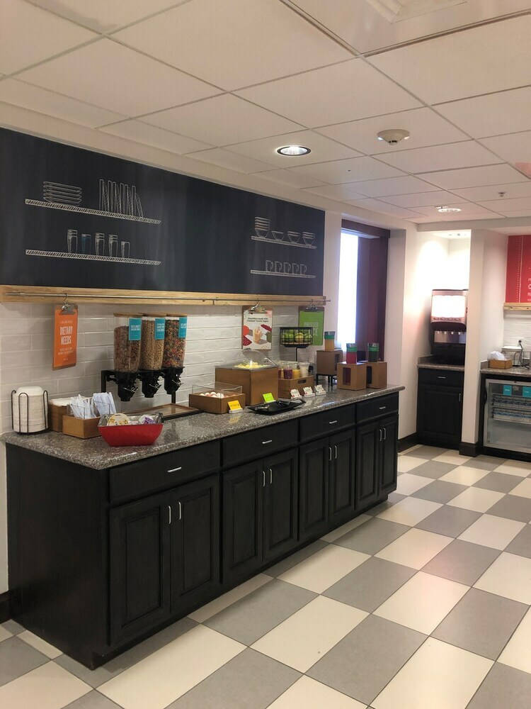 Hotel Hampton Inn & Suites Norfolk-airport