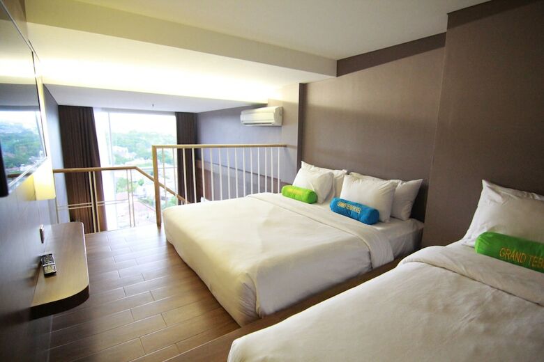 Grand Tebu Hotel