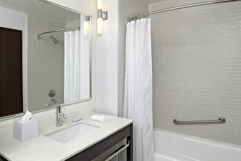 Hotel Four Points By Sheraton Sherwood Park