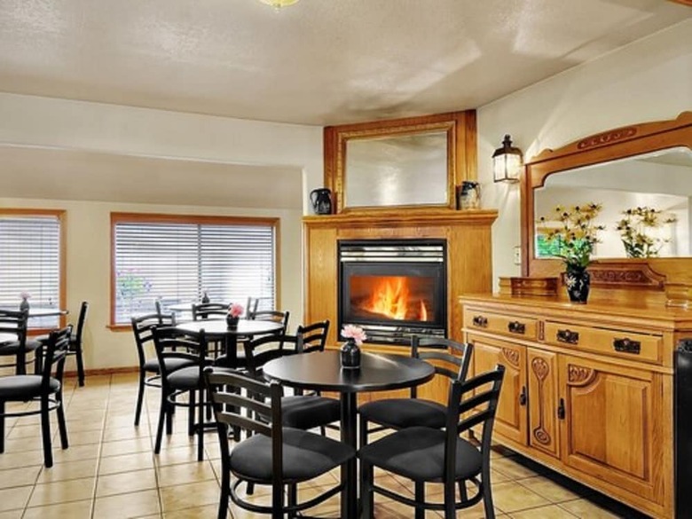 Motel Coachman Inn & Suites