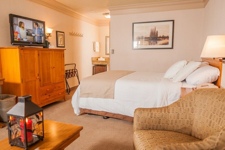 Motel Coachman Inn & Suites