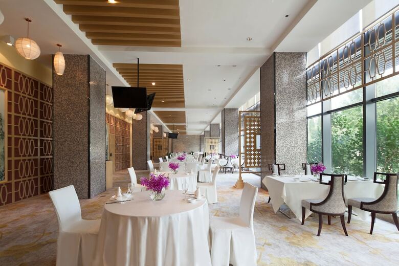 Hotel Holiday Inn Beijing Shijingshan Parkview