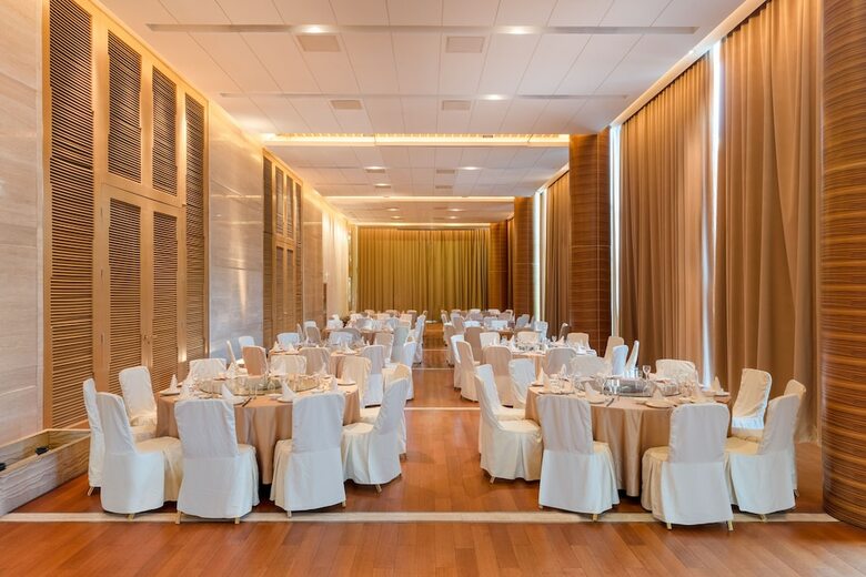 Hotel Holiday Inn Beijing Shijingshan Parkview