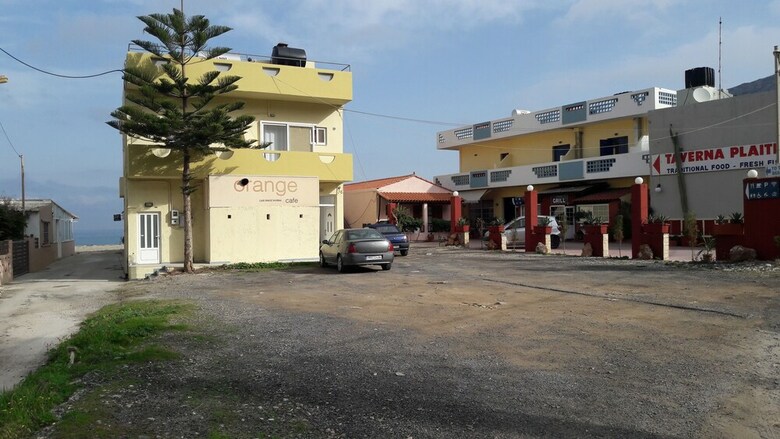 Apartamentos Orange Fodele