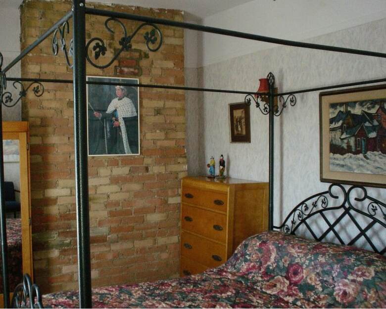 Pimblett's Downtown Toronto B&B