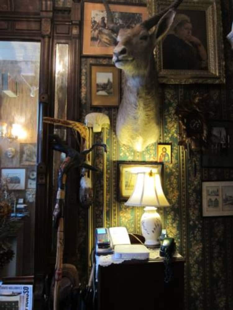 Pimblett's Downtown Toronto B&B