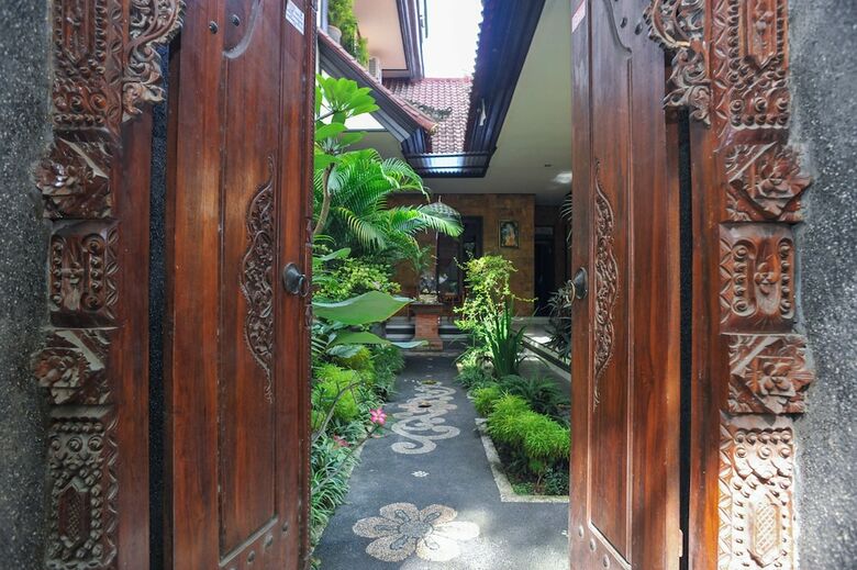 Hotel Airy Eco Sukawati Sutami Sumampan Bali