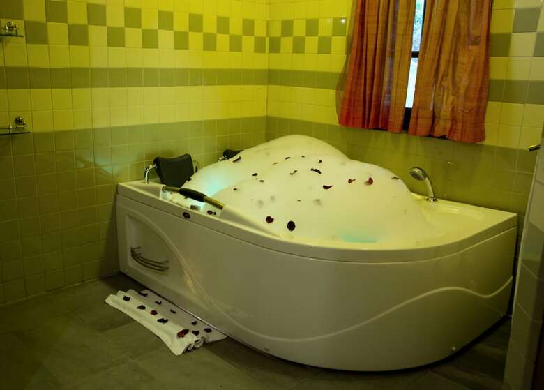 Hotel Athulya Villas