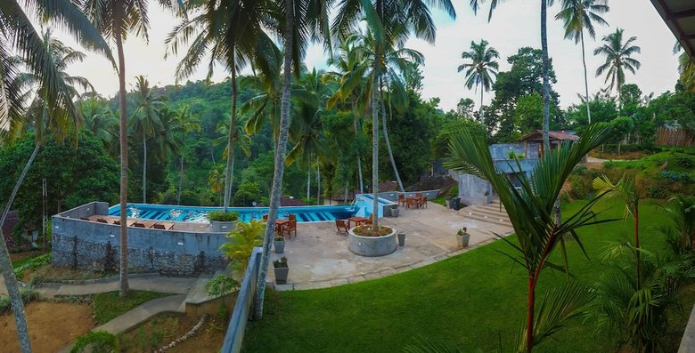 Hotel Athulya Villas