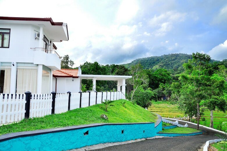 Hotel Owinrich Resort