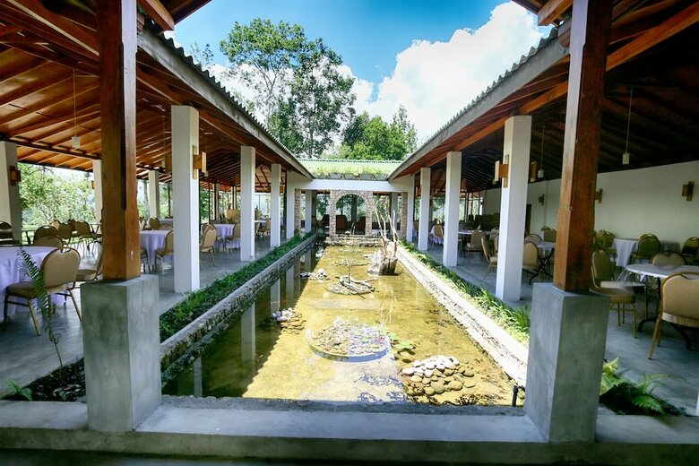Hotel The Tea Tree Resort