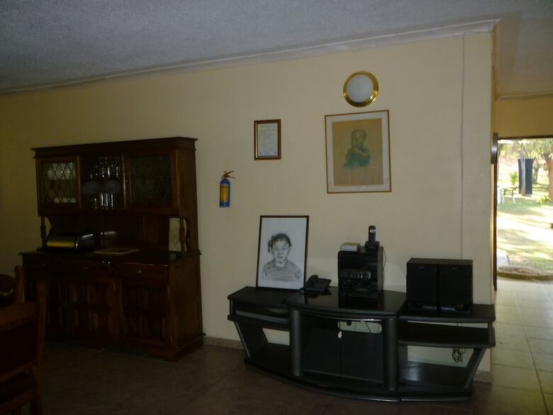 Posada Daisy Executive Lodge