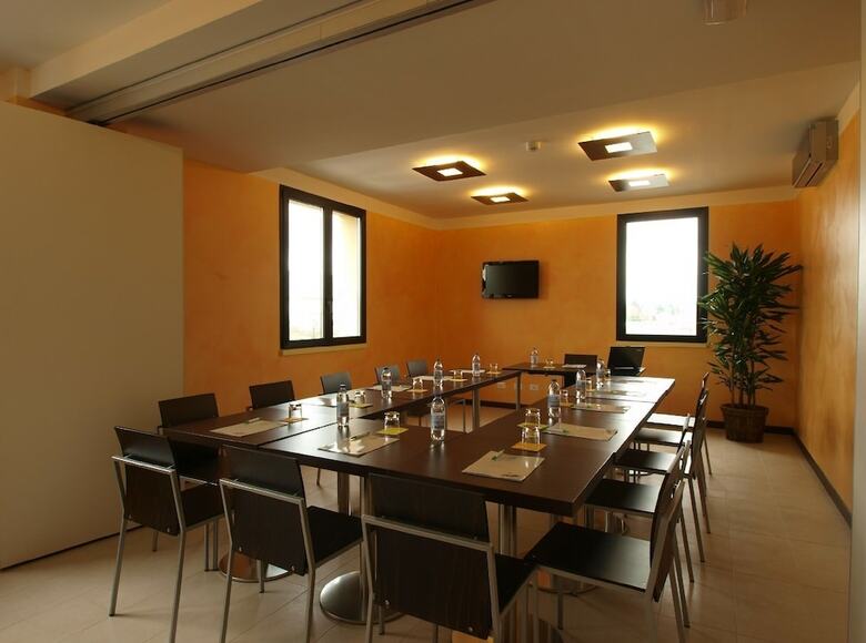 Hotel Corte Business