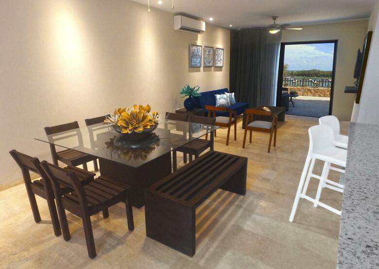 Grand Marina Hotel