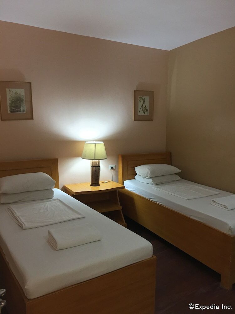Hostal Marbella Leisure Hostel