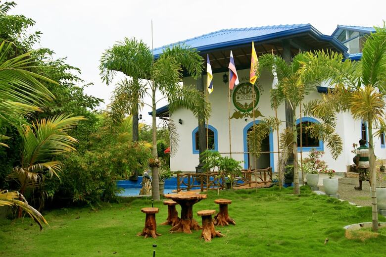 Hotel Dhammika Magic Palace
