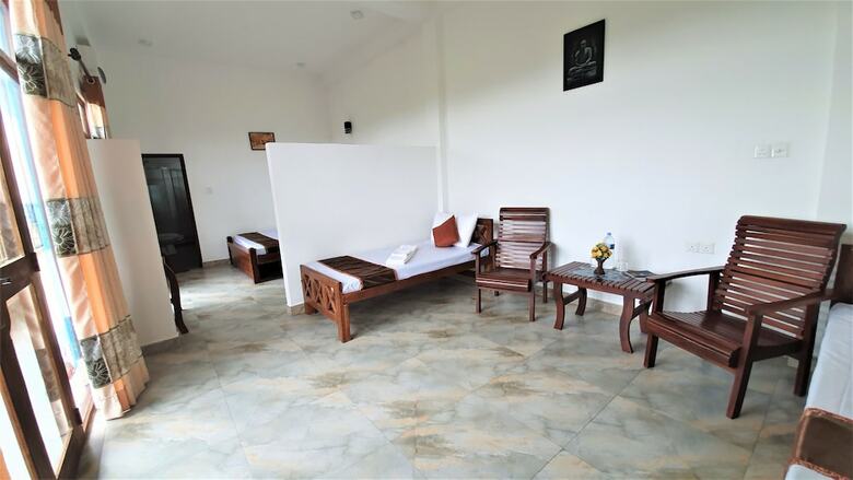 Hotel Dhammika Magic Palace