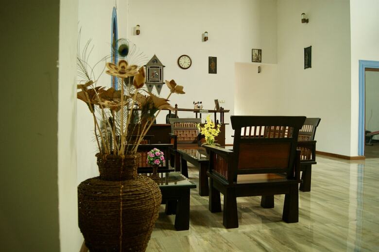 Hotel Dhammika Magic Palace