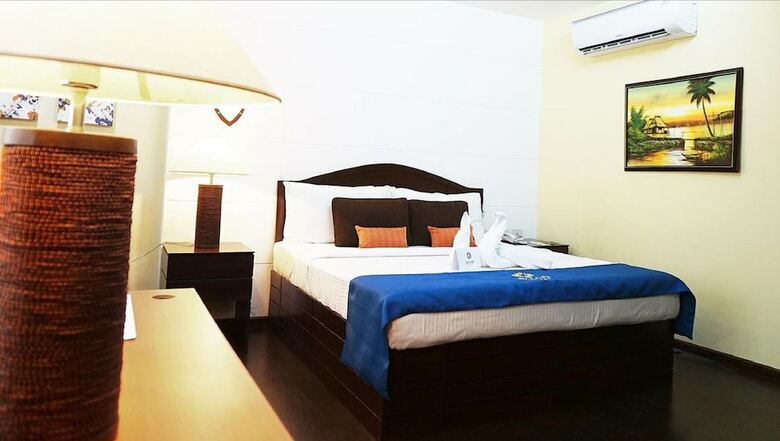 Star Hotel