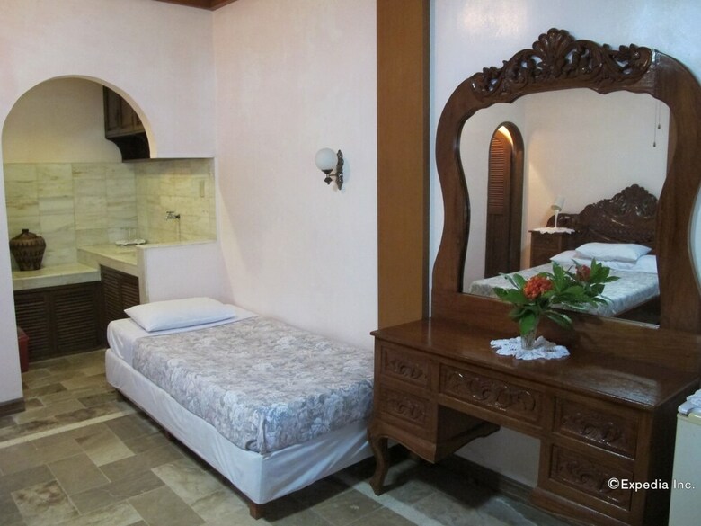 Hotel Blue Crystal Beach Resort