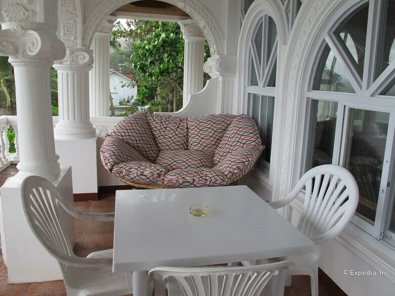 Hotel Blue Crystal Beach Resort