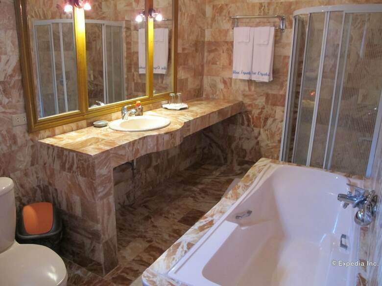 Hotel Blue Crystal Beach Resort