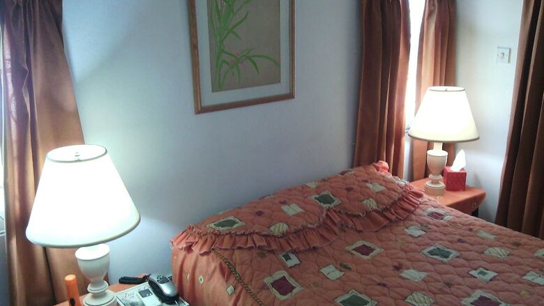 Residencia Morris Apartments