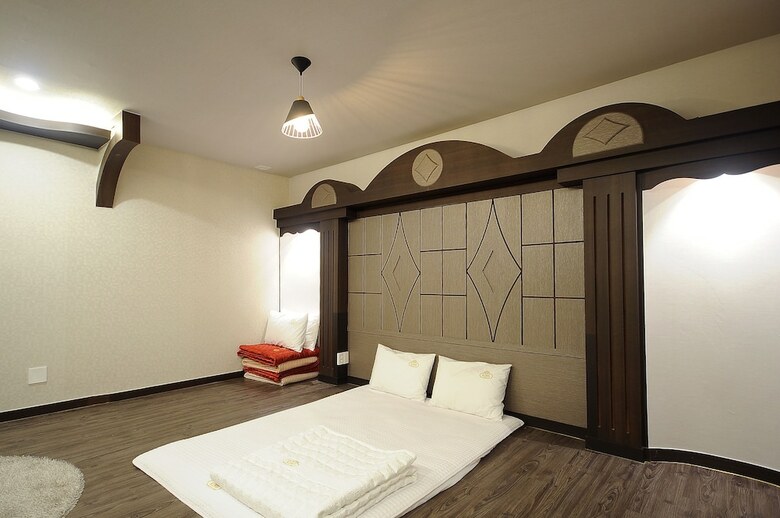 Hotel King