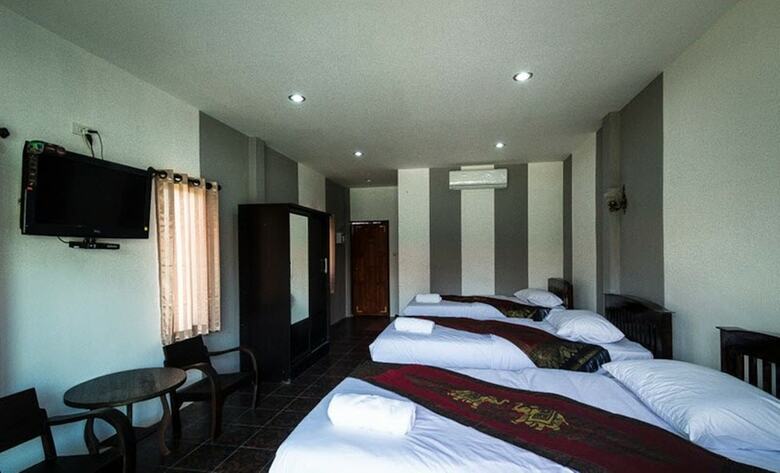 Hotel Chiang Rai Khuakrae Resort