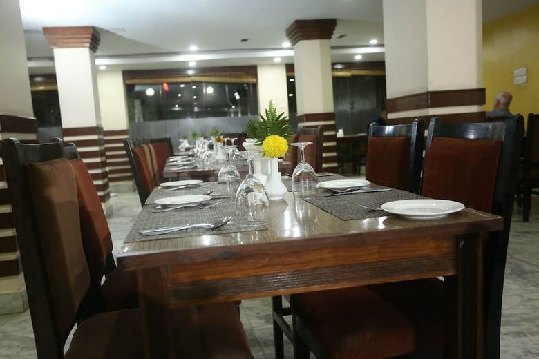Yellow Pagoda Hotel