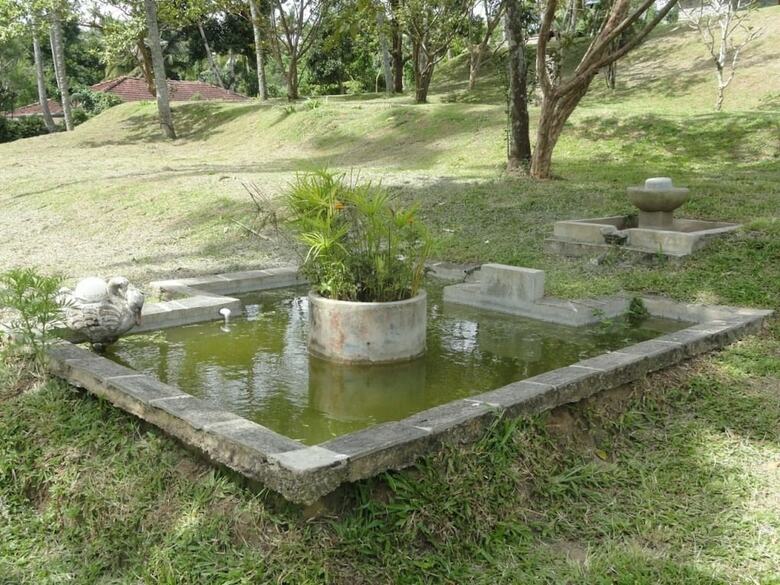 Hotel Serendip Stone Bungalow