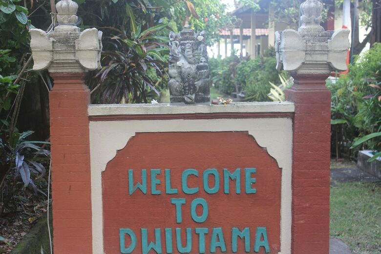 Hotel Dwi Utama