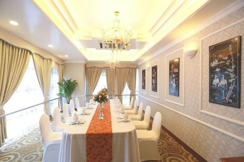 Nam Cuong Hai Phong Hotel