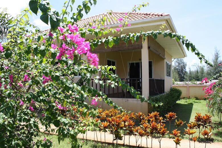 Hotel Ao Thai Resort