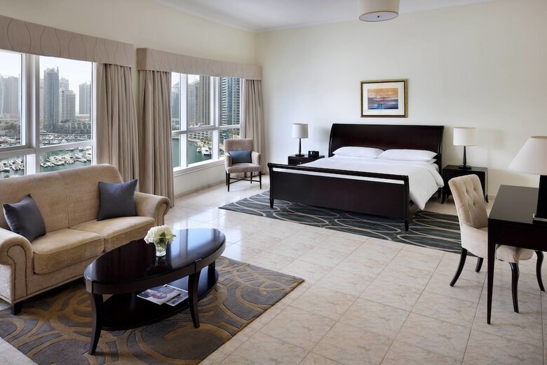 Dubai Marriott Harbour Hotel & Suites